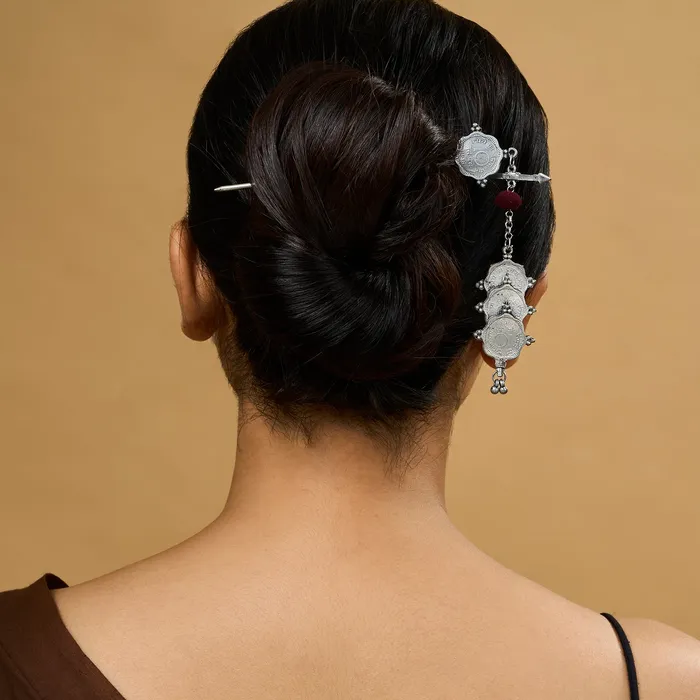 Teejh Earrings Teejh Dinara Coin Juda Stick