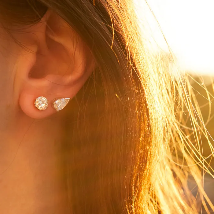 Vintage Earrings PearShaped Diamond Stud Earrings