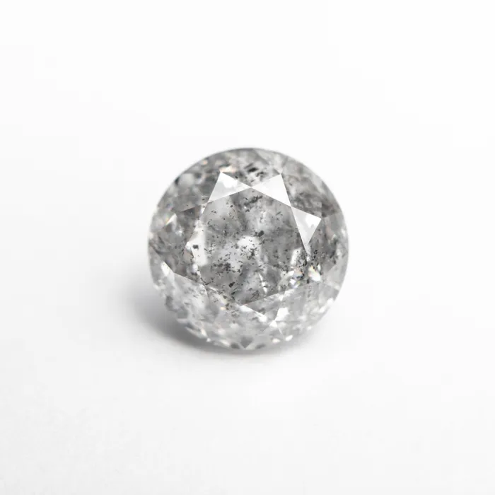 263ct 793x787x580mm Round Brilliant 2398901 Misfit Diamonds Rings