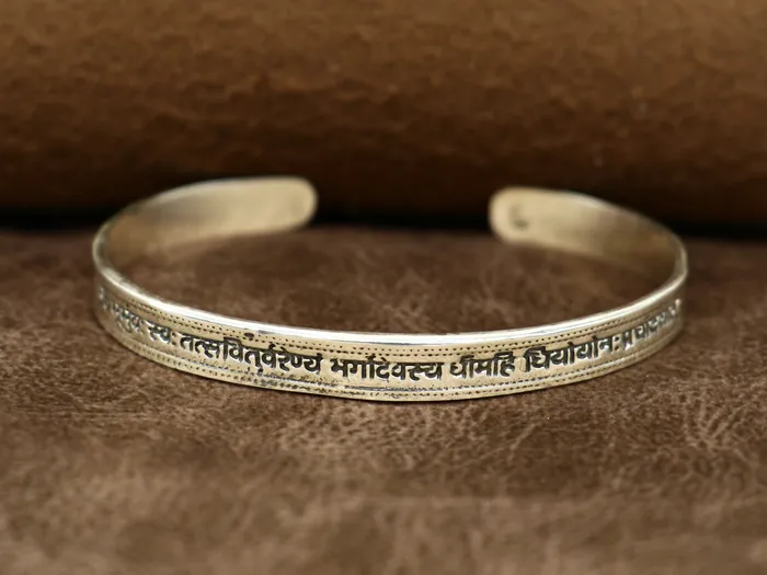 Bracelets TRIBAL ORNAMENTS Authentic 925 sterling silver customized Gayatri Mantra design cuff kada bracelet easy to adjust with your wrist unisex jewelry cuff41