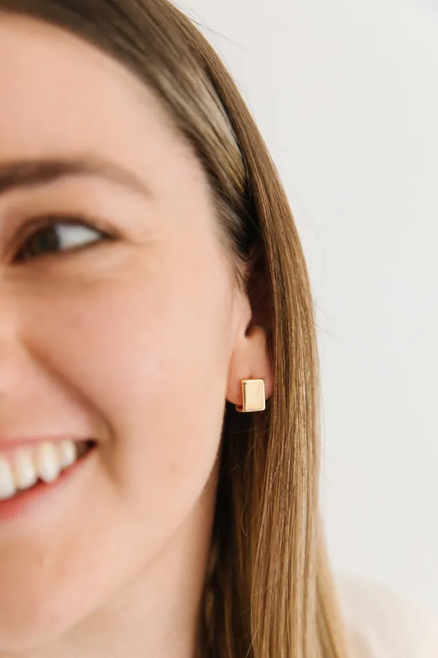 Earrings Hey June Boxy Huggies