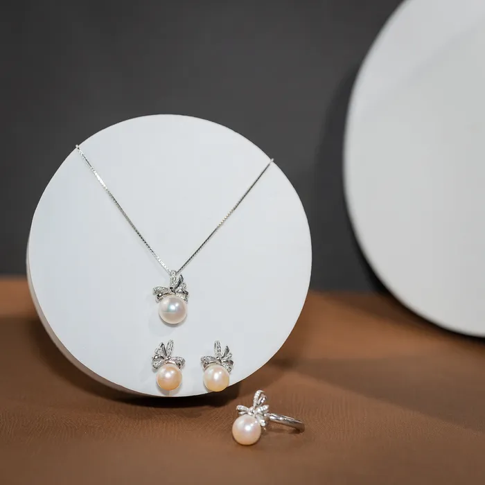 Freshwater Pearl Set WS00004 RIBBON Pearly Lustre Earrings