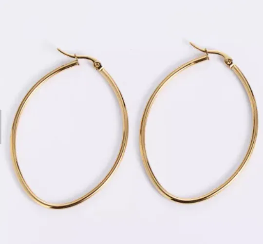 Jewelvers Earrings 18K GoldFilled Oval Hoop Earrings Jewelvers Earrings 18K GoldFilled Oval Hoop Earrings