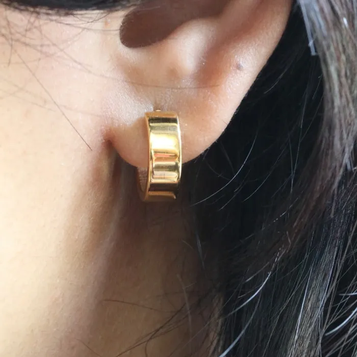 Jewelvers Earrings 18K Goldfilled Thick Flat Hoop Earrings Jewelvers Earrings 18K Goldfilled Thick Flat Hoop Earrings