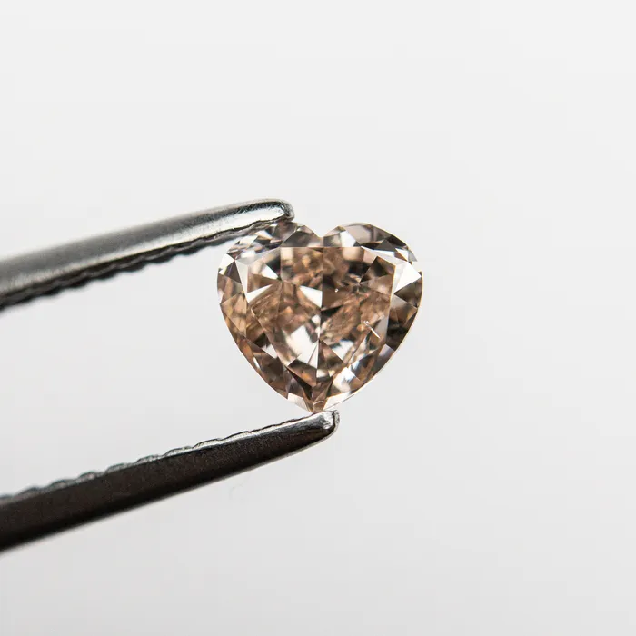 Misfit Diamonds Necklaces 044ct 483x516x260mm GIA VS2 Fancy Deep BrownPink Heart Brilliant 2415401