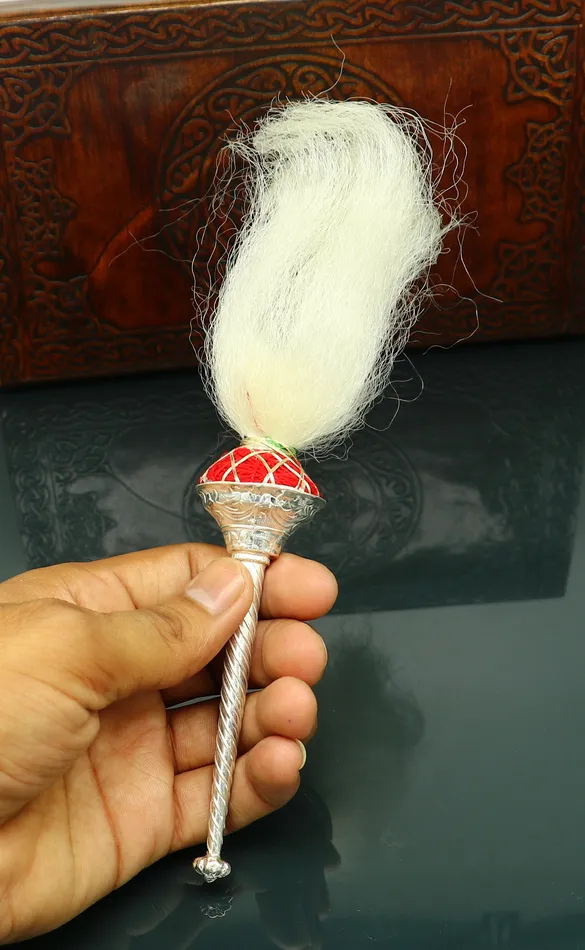 Necklaces Vintage style Sterling silver handmade puja chanwar chaur with original yalk cow hair worshipping fan for idols home temple article cvr TRIBAL ORNAMENTS