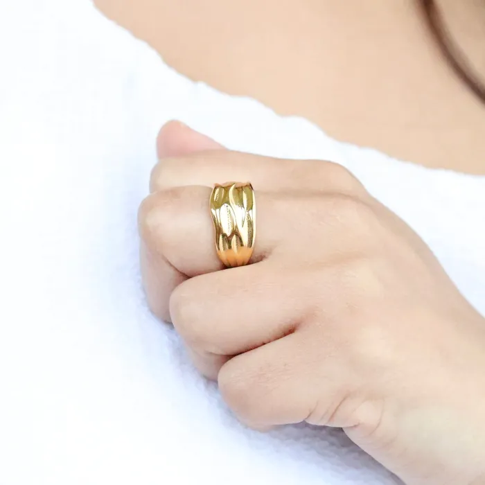 Rings Jewelvers 18K GoldFilled Hammered Wave Ring