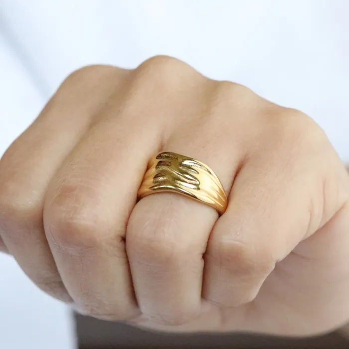 Rings Jewelvers 18K GoldFilled Hammered Wave Ring