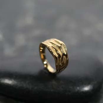 Rings Jewelvers 18K GoldFilled Hammered Wave Ring