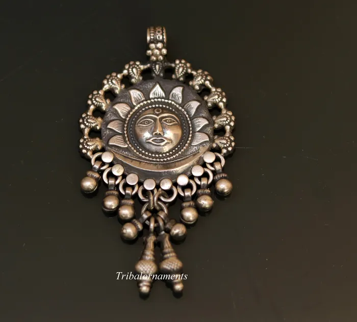 TRIBAL ORNAMENTS 925 solid sterling silver handmade amazing sun face design customized tribal pendant necklace with fabulous hanging bells jewelry nsp362 Necklaces
