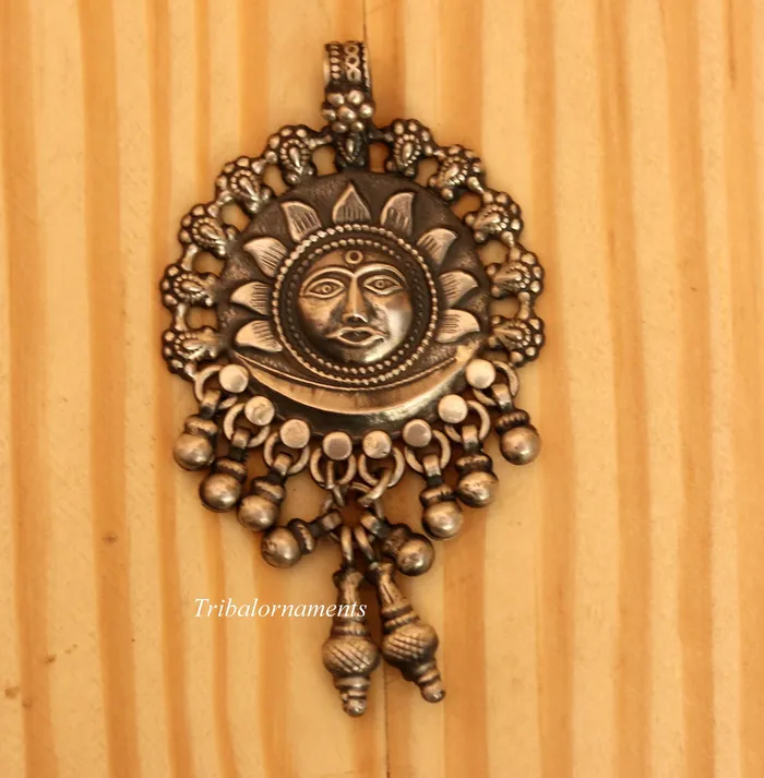 TRIBAL ORNAMENTS 925 solid sterling silver handmade amazing sun face design customized tribal pendant necklace with fabulous hanging bells jewelry nsp362 Necklaces