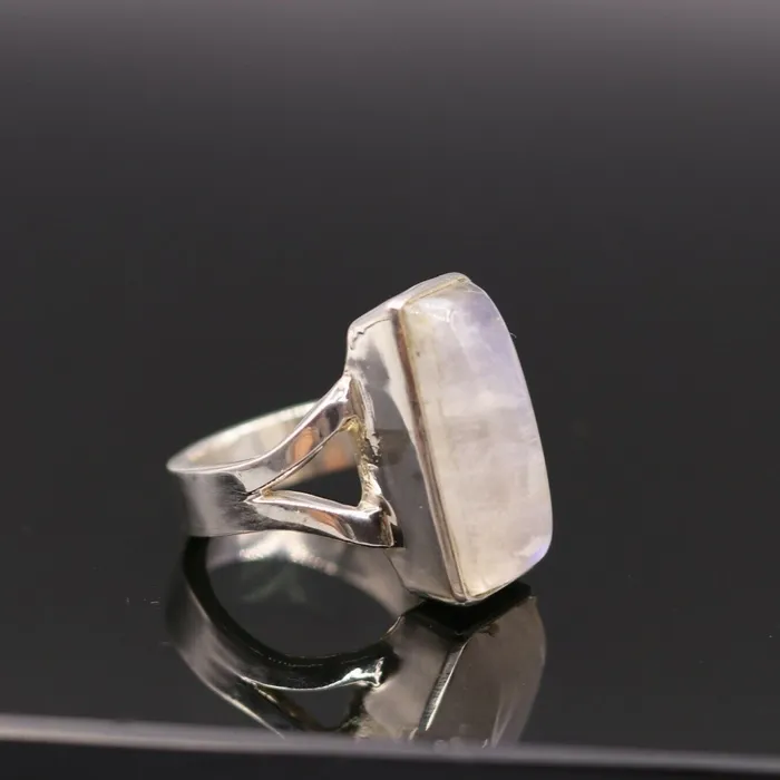 TRIBAL ORNAMENTS Amazing 925 silver anniversary wedding rainbow moonstone ring band gift sr108 Rings