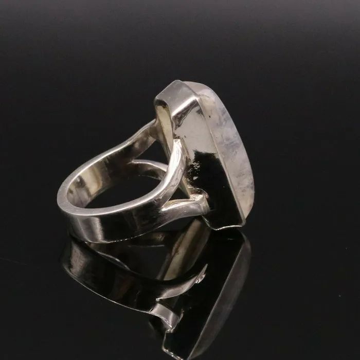 TRIBAL ORNAMENTS Amazing 925 silver anniversary wedding rainbow moonstone ring band gift sr108 Rings