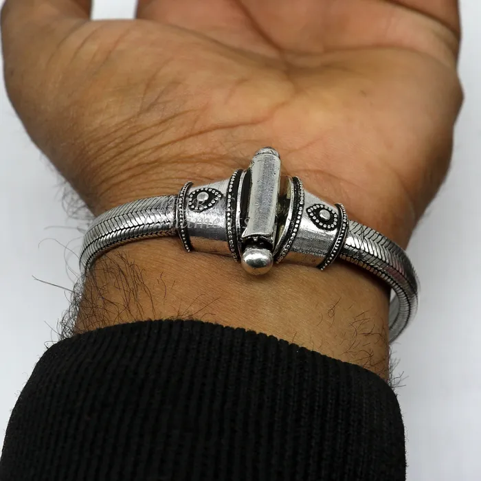 TRIBAL ORNAMENTS Bracelets 8mm 85 solid Half round D shape 925 sterling silver gorgeous snake chain flexible bracelet belt unisex heavy bracelet India sbr433 TRIBAL ORNAMENTS Bracelets 8mm 85 solid Half round D shape 925 sterling silver gorgeous snake chain flexible bracelet belt unisex heavy bracelet India sbr433