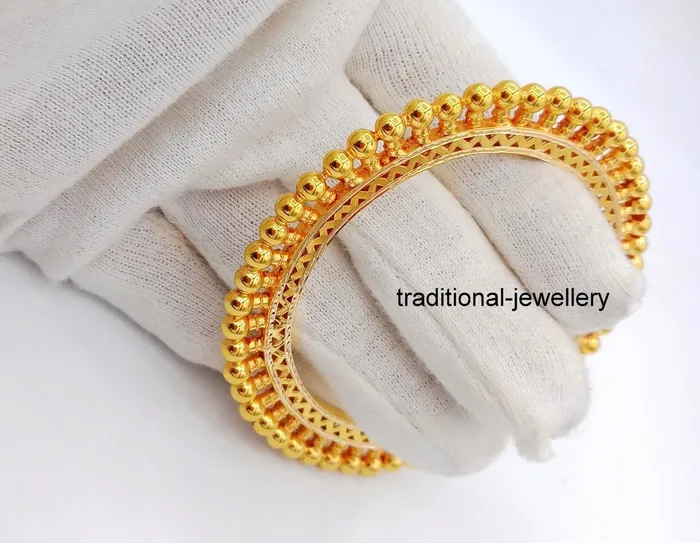 TRIBAL ORNAMENTS Bracelets Vintage antique handmade 22karat yellow gold bangle bracelet indian wedding jewelry excellent kangan kakan tribal jewelry TRIBAL ORNAMENTS Bracelets Vintage antique handmade 22karat yellow gold bangle bracelet indian wedding jewelry excellent kangan kakan tribal jewelry