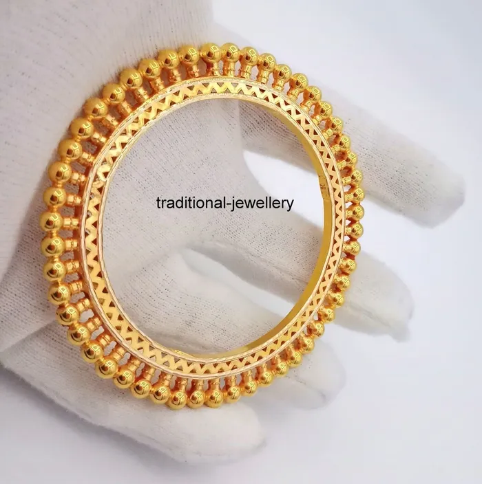 TRIBAL ORNAMENTS Bracelets Vintage antique handmade 22karat yellow gold bangle bracelet indian wedding jewelry excellent kangan kakan tribal jewelry TRIBAL ORNAMENTS Bracelets Vintage antique handmade 22karat yellow gold bangle bracelet indian wedding jewelry excellent kangan kakan tribal jewelry