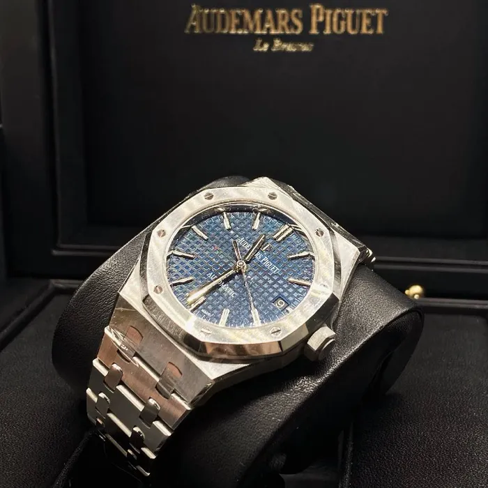 Bracelets Audemars Piguet Royal Oak Selfwinding 37mm Watch Ref 15450STOO1256ST03 Blue Dial Stainless Steel Bracelet Audemars Piguet Bracelets Audemars Piguet Royal Oak Selfwinding 37mm Watch Ref 15450STOO1256ST03 Blue Dial Stainless Steel Bracelet Audemars Piguet