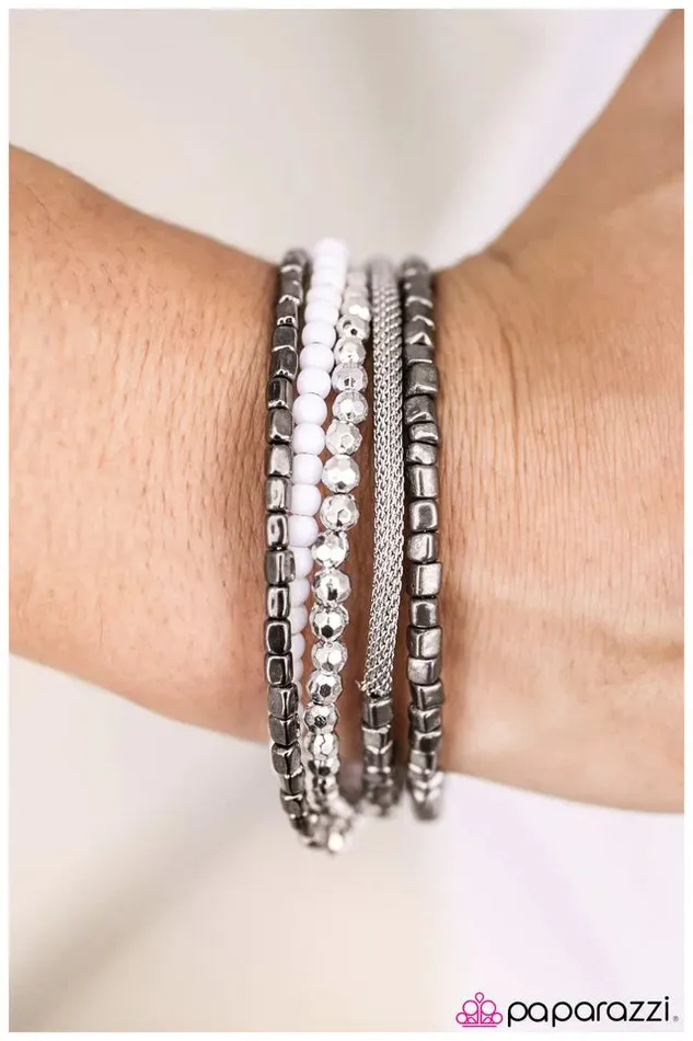 Bracelets Paparazzi Bracelet All The Rage White Paparazzi Jewelry