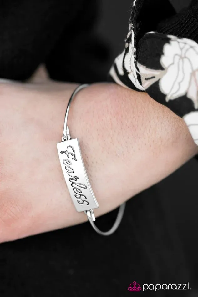 Bracelets Paparazzi Bracelet Live Fearlessly Silver Paparazzi Jewelry
