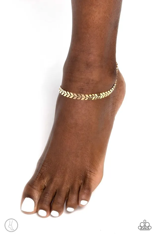 Bracelets Paparazzi Jewelry Paparazzi Bracelet Point in Time Gold