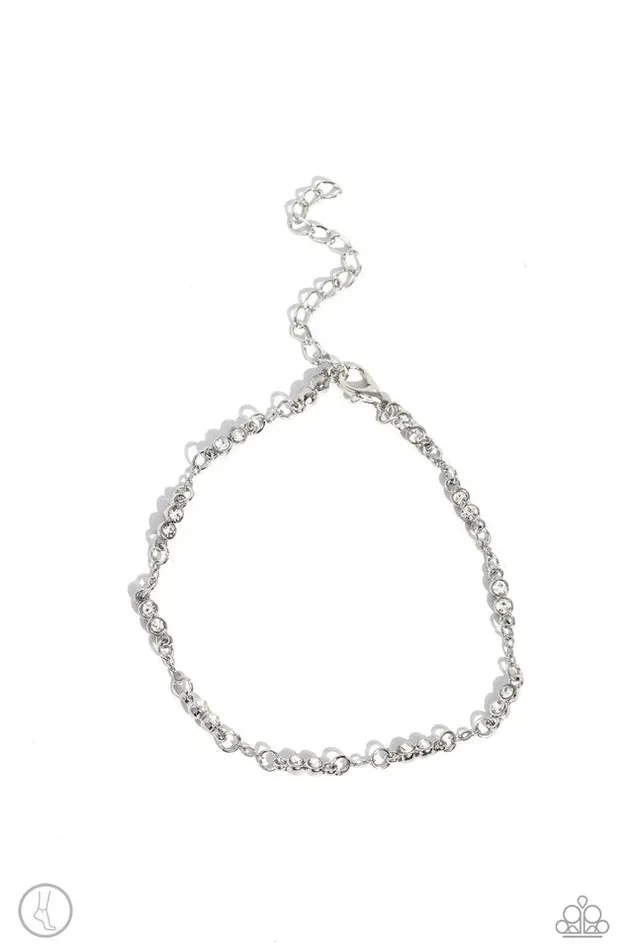 Bracelets Paparazzi Jewelry Paparazzi Bracelet Simple Sass White Bracelets Paparazzi Jewelry Paparazzi Bracelet Simple Sass White