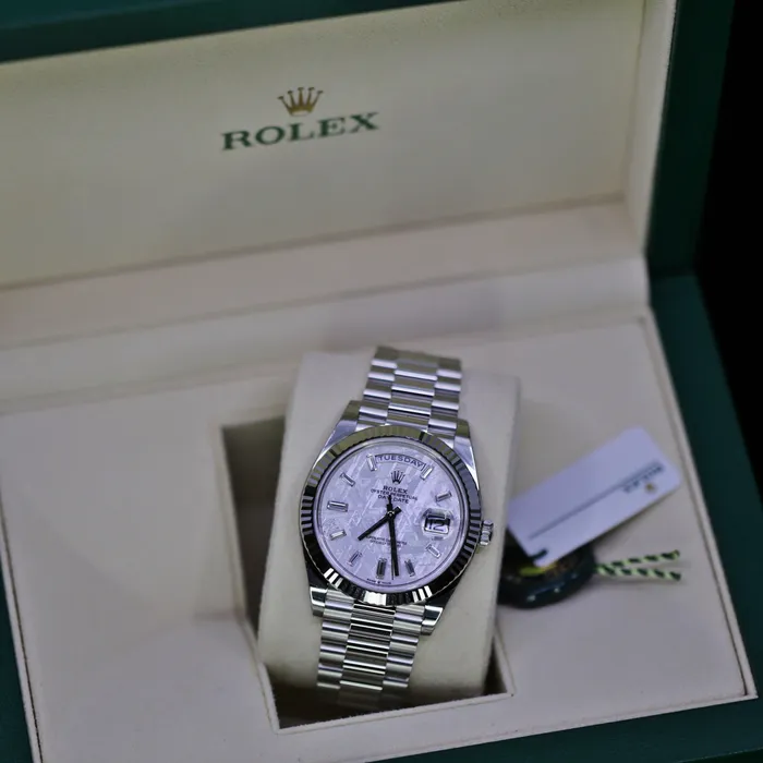 Bracelets Rolex Rolex Day Date 40mm Ref 2282360011 Meteorite Diamond Dial Fluted Bezel Platinum President Bracelet Mens Watch