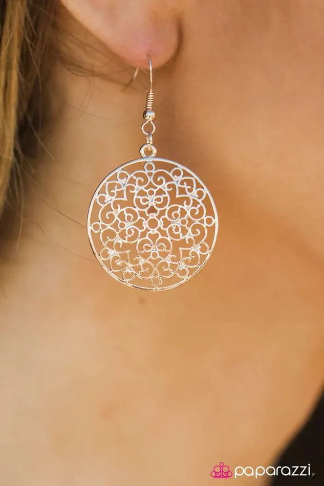 Earrings Paparazzi Earring FILIGREE In The Details Gold Paparazzi Jewelry