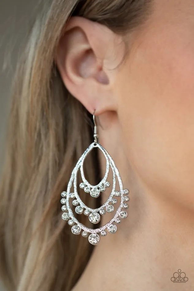 Earrings Paparazzi Jewelry Paparazzi Earring Break Out In TIERS White