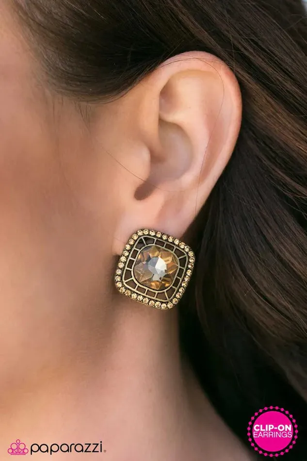 Earrings Paparazzi Jewelry Paparazzi Earring Sparkle Quest Brass