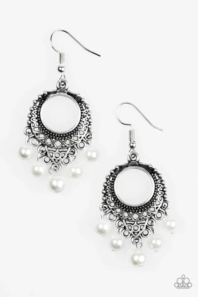 Earrings Paparazzi Jewelry Paparazzi Earring Uncatchable White