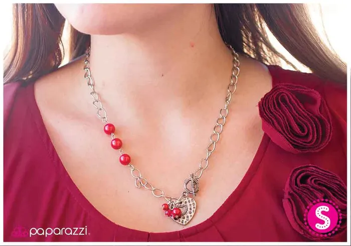 Necklaces Paparazzi Jewelry Paparazzi Necklace Heart of the Matter Red