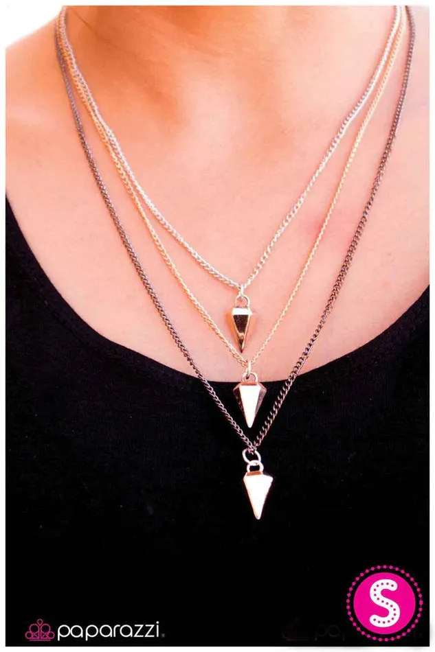 Necklaces Paparazzi Jewelry Paparazzi Necklace Shimmer and Spikes Silver