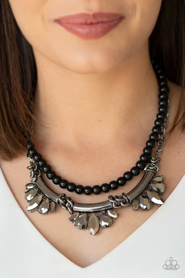 Necklaces Paparazzi Necklace Bow Before The Queen Black Paparazzi Jewelry