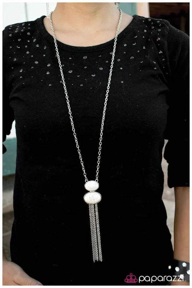 Necklaces Paparazzi Necklace Natural Instincts White Paparazzi Jewelry