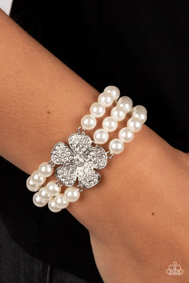Paparazzi Bracelet Park Avenue Orchard White Paparazzi Jewelry Bracelets