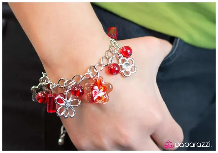 Paparazzi Bracelet Pretty Playful Red Paparazzi Jewelry Bracelets