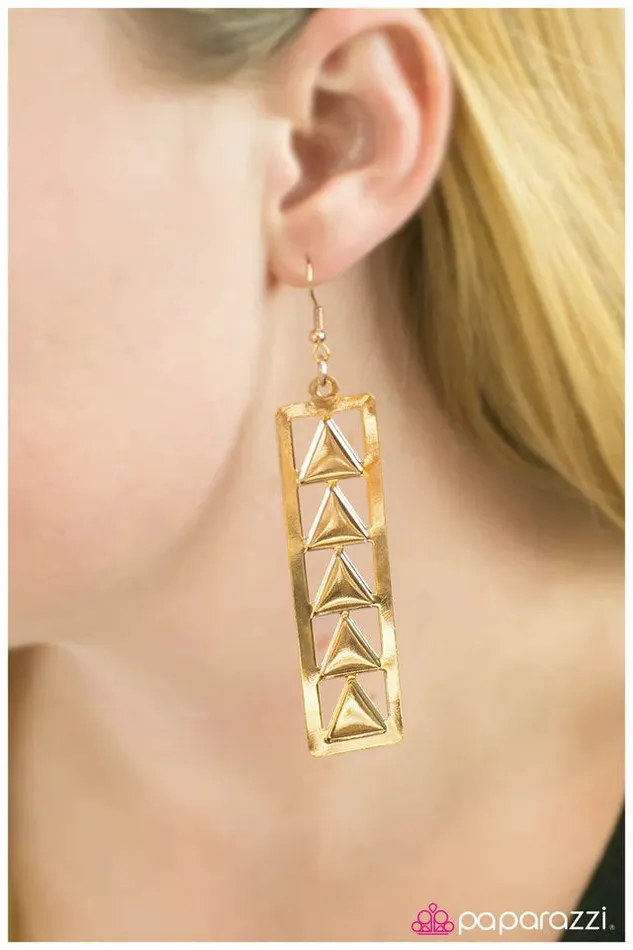 Paparazzi Earring A Pointed Question Gold Paparazzi Jewelry Earrings