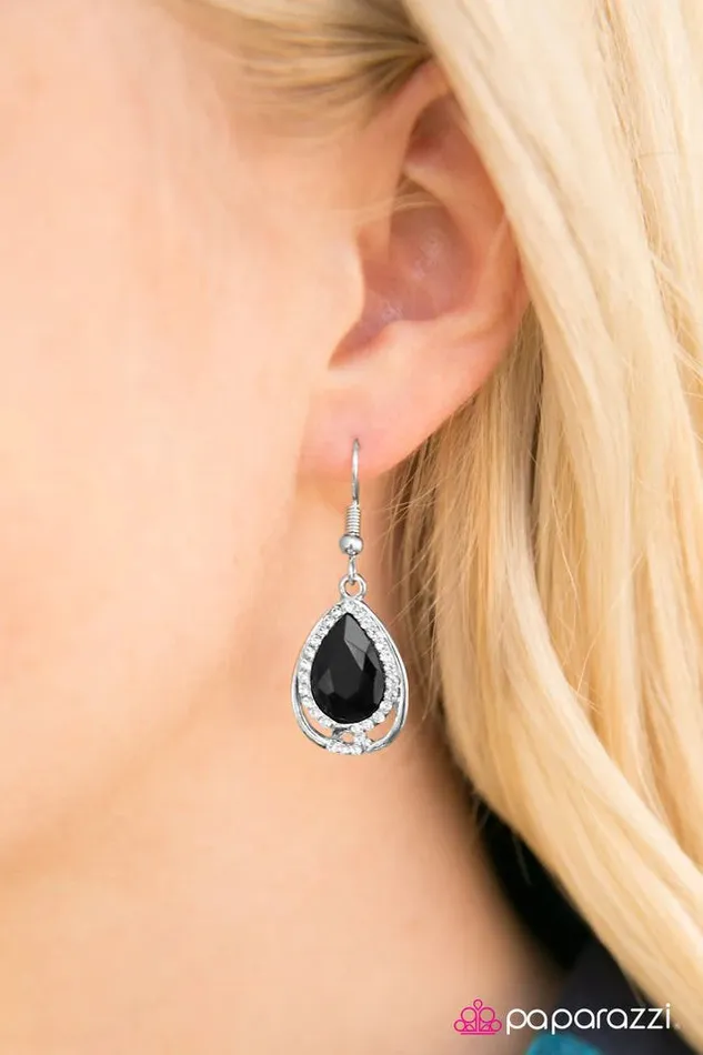 Paparazzi Earring Anything Is POSHible Black Paparazzi Jewelry Earrings