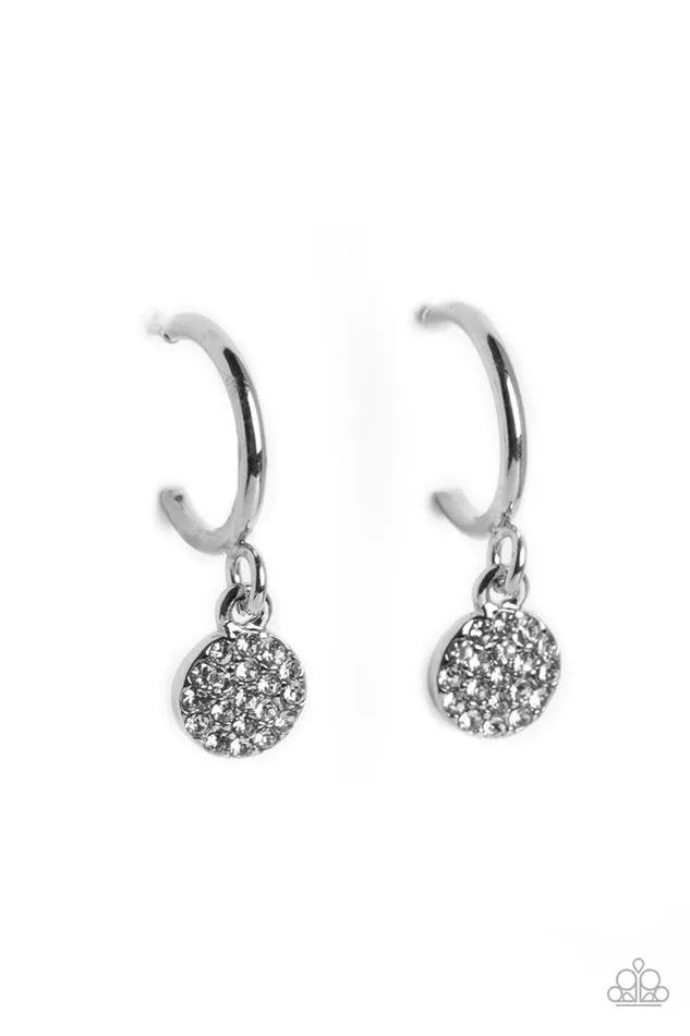 Paparazzi Earring Bodacious Ballroom White Paparazzi Jewelry Earrings Paparazzi Earring Bodacious Ballroom White Paparazzi Jewelry Earrings