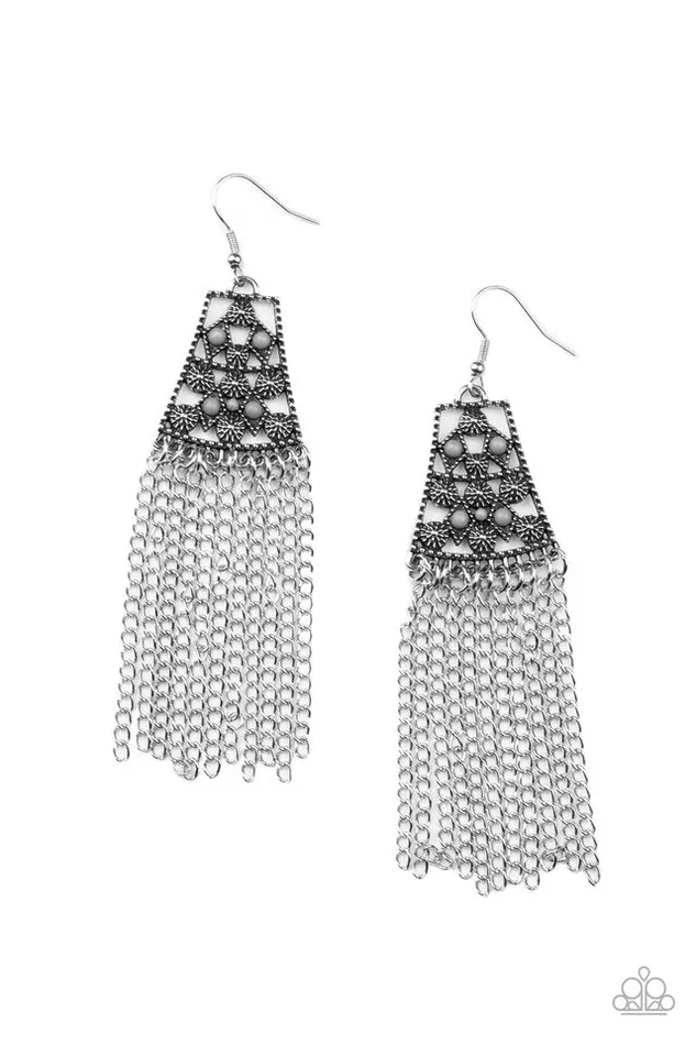 Paparazzi Earring Cleopatras Allure Silver Paparazzi Jewelry Earrings Paparazzi Earring Cleopatras Allure Silver Paparazzi Jewelry Earrings
