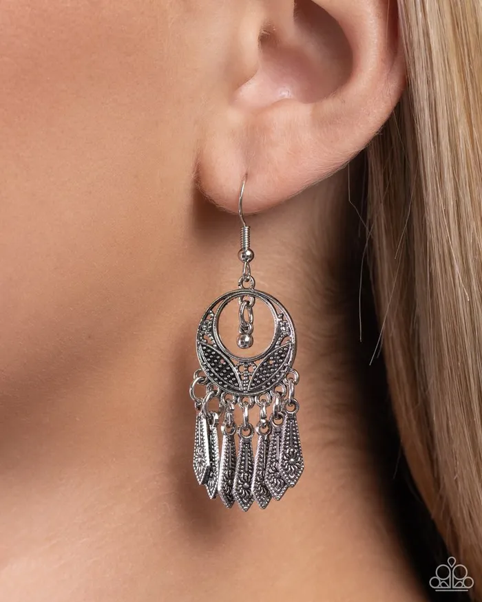 Paparazzi Earring PRAIRIE For Me Silver Paparazzi Jewelry Earrings
