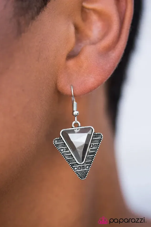 Paparazzi Earring Treasures Of Egypt Silver Paparazzi Jewelry Earrings