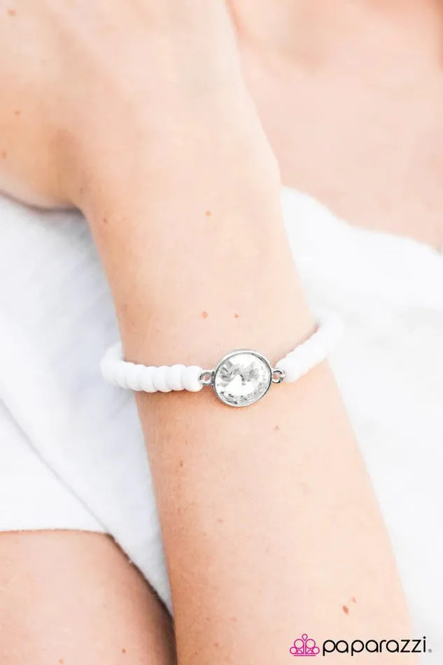 Paparazzi Jewelry Bracelets Paparazzi Bracelet Easy On The Shimmer White