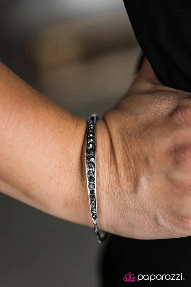 Paparazzi Jewelry Bracelets Paparazzi Bracelet Rub Some GLITTER On It Silver