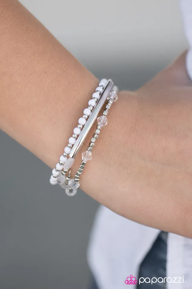 Paparazzi Jewelry Bracelets Paparazzi Bracelet Tiki Twist White