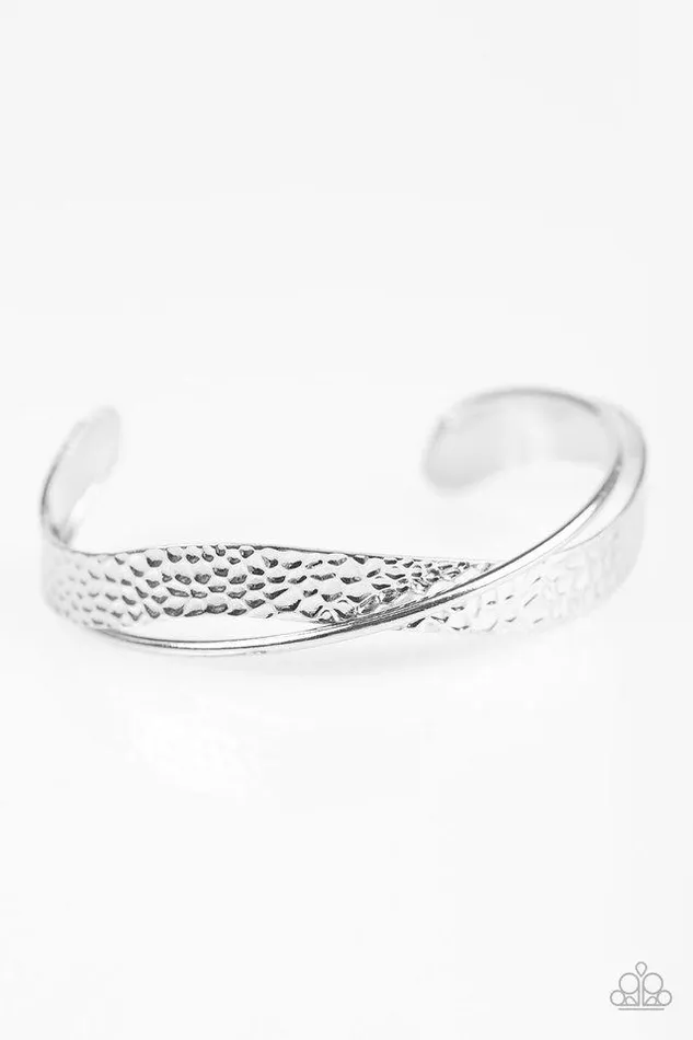 Paparazzi Jewelry Bracelets Paparazzi Bracelet Wandering Waves Silver