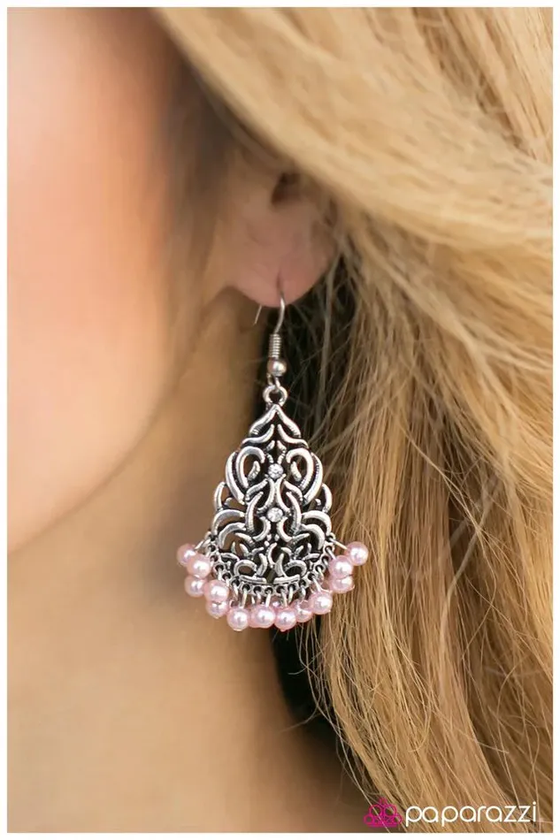 Paparazzi Jewelry Earrings Paparazzi Earring A Night In Tunisia Pink