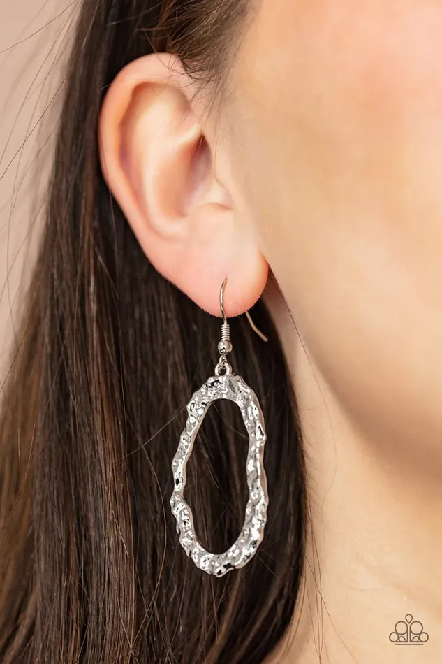 Paparazzi Jewelry Earrings Paparazzi Earring ARTIFACT Checker Silver