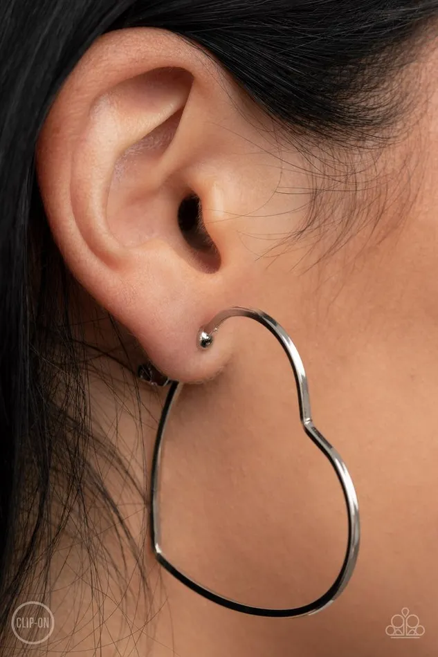 Paparazzi Jewelry Earrings Paparazzi Earring Harmonious Hearts Silver