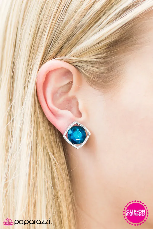 Paparazzi Jewelry Earrings Paparazzi Earring Inclined To Shine Blue
